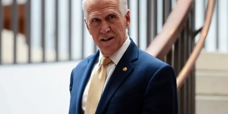 Republican unloads on GOP senator for Trump clickbait demand
