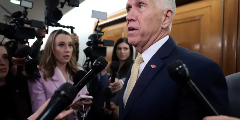 Ex-Trump strategist explains why Republicans have finally found their backbones