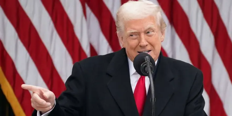 Tea partier tears Trump apart on government spending